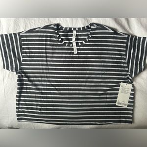 Lululemon Cates Tee